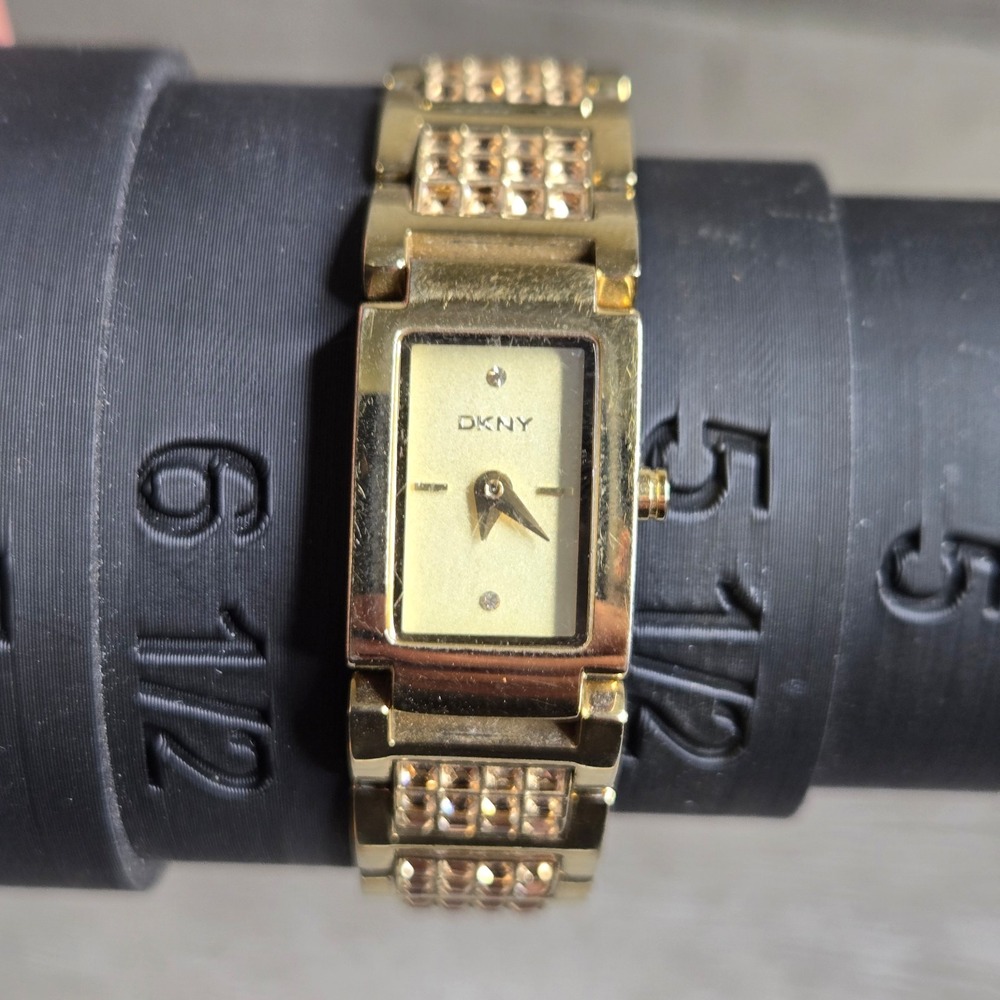 DKNYβ Gold Tone Stainless Steel Glitz Rectangular Women's Dress Watch NY4441 Sz6